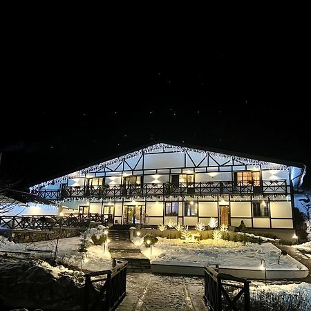 Private House Scherbovets 즈데니에보 외부 사진