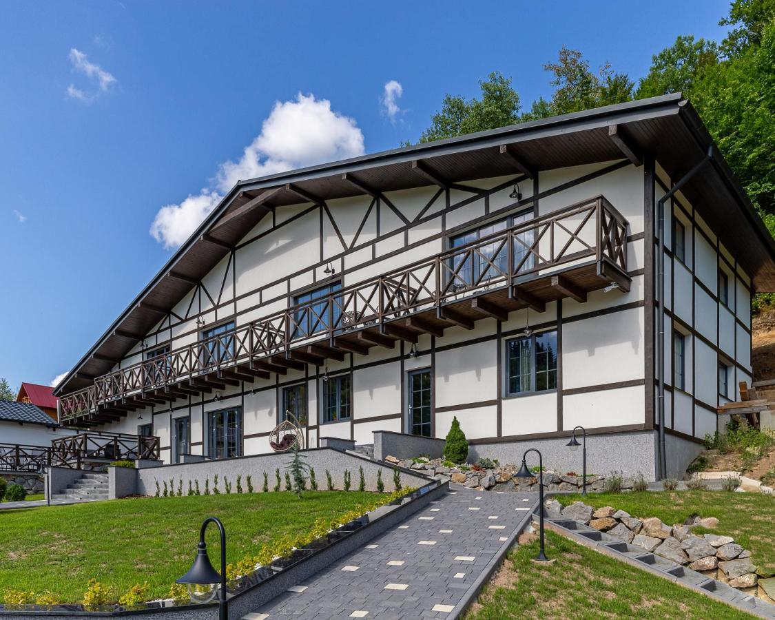 Private House Scherbovets 즈데니에보 외부 사진