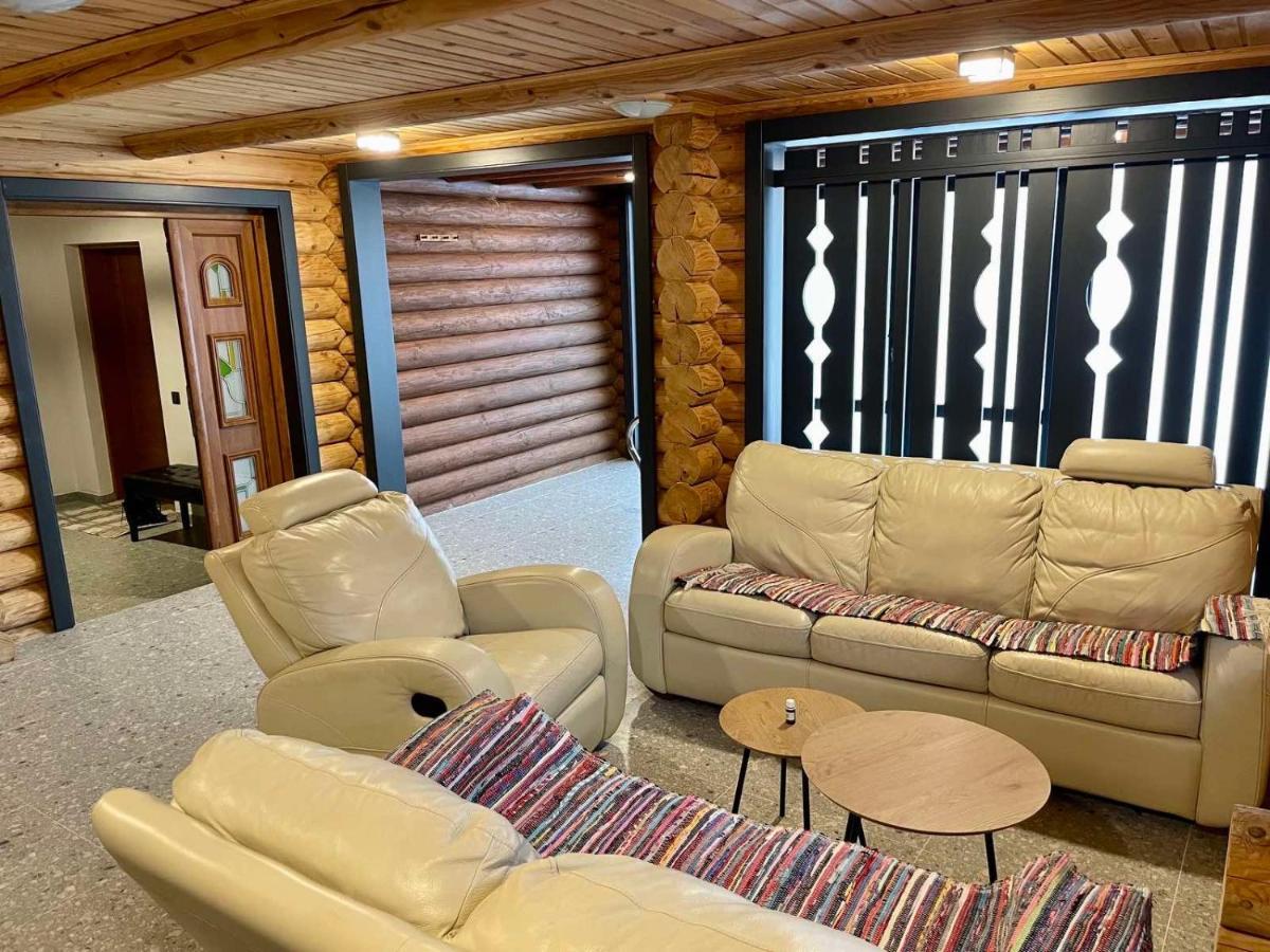 Private House Scherbovets 즈데니에보 외부 사진