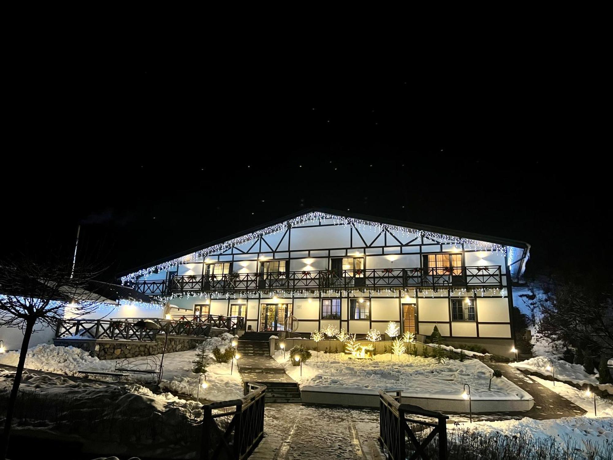 Private House Scherbovets 즈데니에보 외부 사진